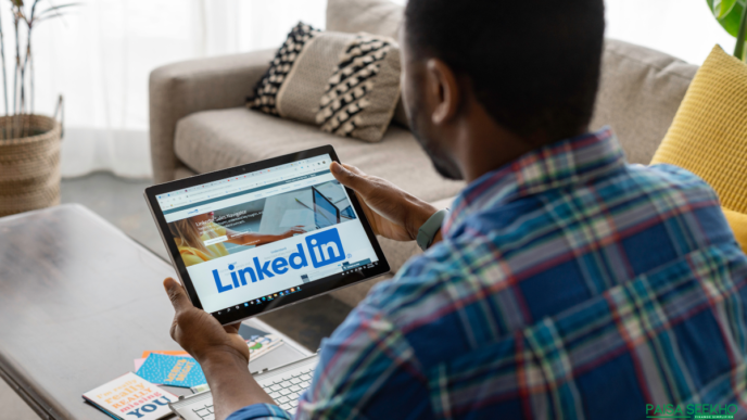 Having a strong LinkedIn profile is the first step to getting that dream job. Here are some LinkedIn optimisation tips that will help!