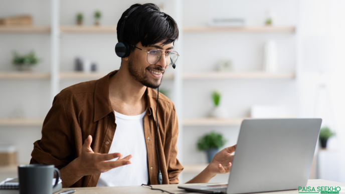 Having a side hustle can help you earn more, and thereby invest more. Here are some side hustle ideas for remote workers in India!