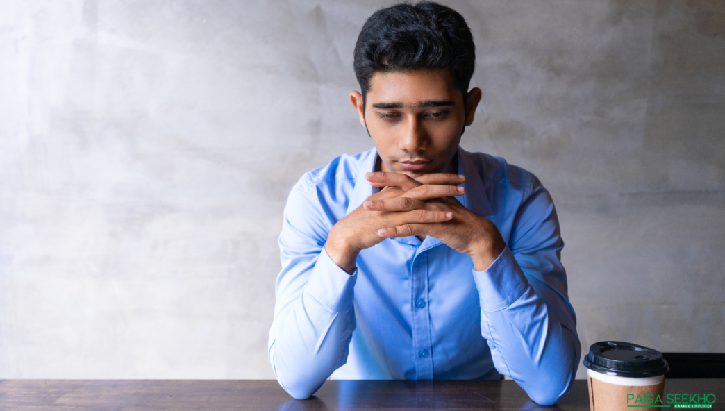 Term Insurance vs. Whole Life Insurance - which one should you choose to safeguard your family and why? Find out now!