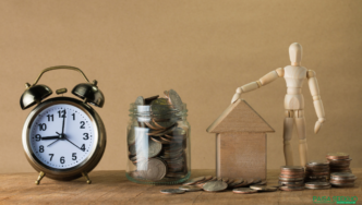Did you know that creating a monthly savings plan can help you ensure all your financial goals are met? Find out how to make one!