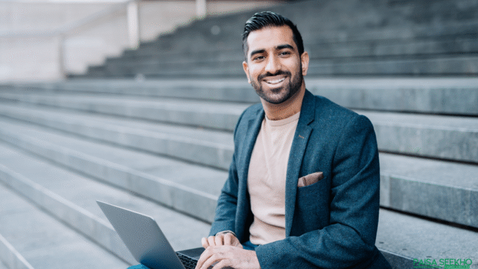 Wondering about NRE Account Benefits? Find out what an NRe account is and learn why NRIs should open an NRE account in India.