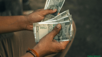 Estimate returns on Step-Up SIPs instantly. Use this free Step-Up SIP calculator to see how increasing your SIP yearly can accelerate wealth.