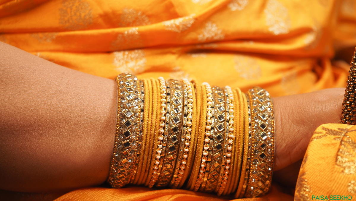 24K vs 22K Gold Explained: The Ultimate 2026 Buying Guide — PaisaSeekho
