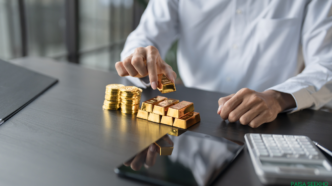 Need cash fast? Discover the best gold loan companies in India for 2026. We break down the new 85% RBI LTV rules, bullet repayments, and hidden fees.