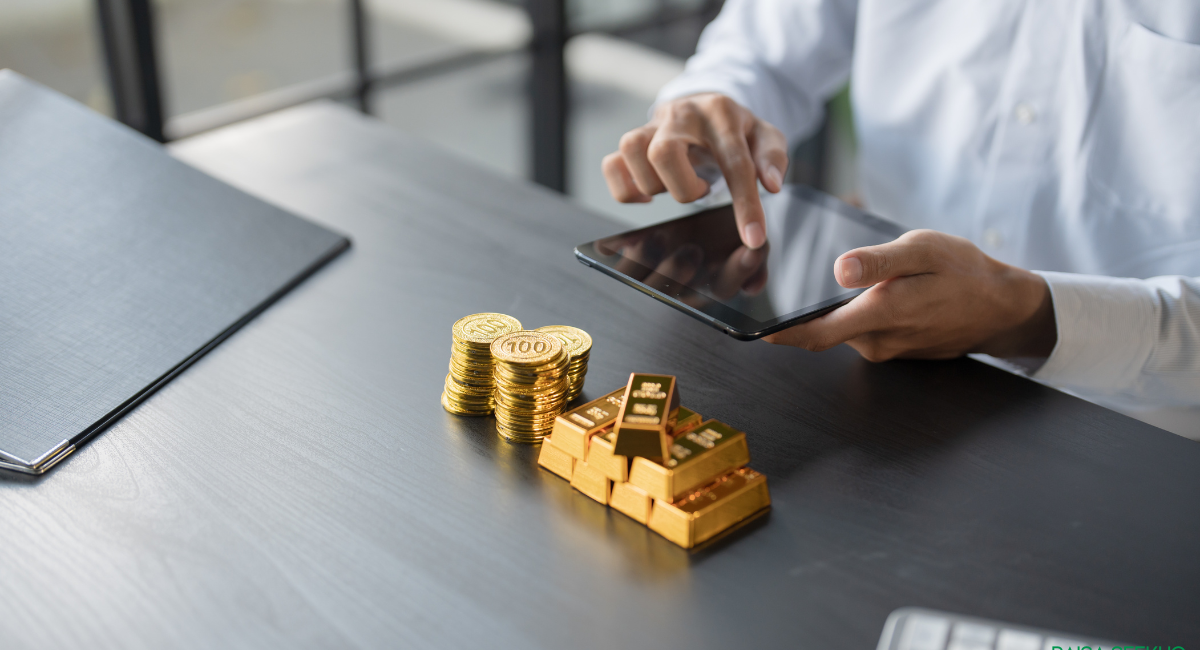 Understand the new 2026 capital gains tax ron gold. We break down the 12.5% flat LTCG rate, the 24-month holding period, and ETF taxation.