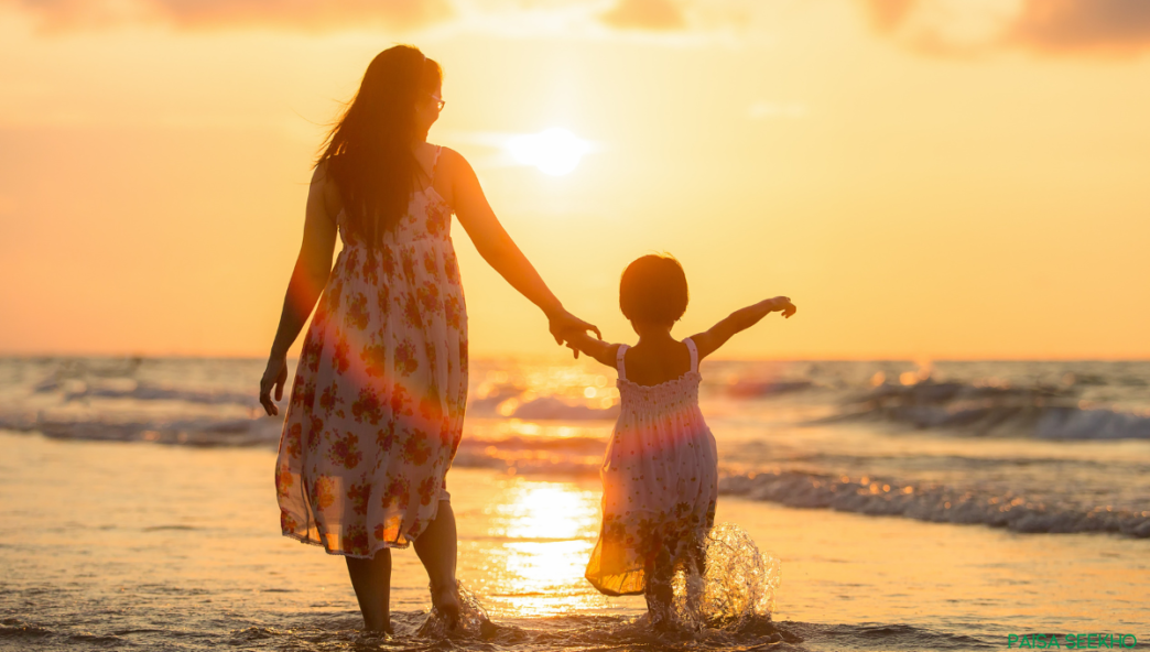 Family pension tax deduction explained: the ₹25,000 (new regime) vs ₹15,000 (old regime) rule, how it differs from your own pension, and more.